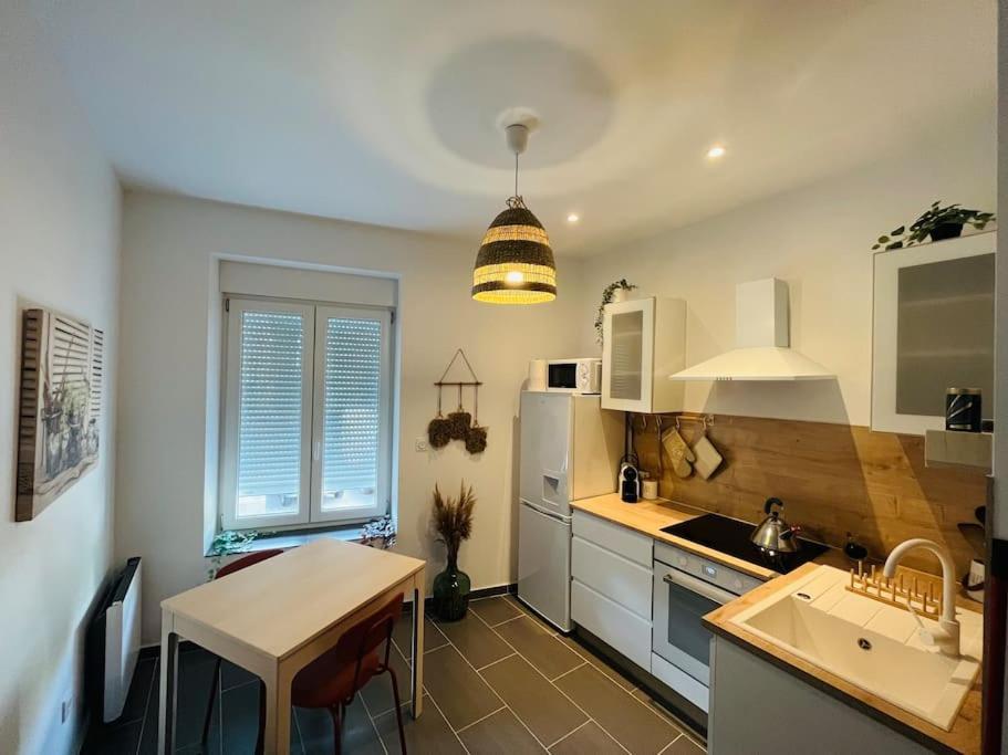 Glamour Tout Equipe Avec Balneo Et Sauna Appartement *